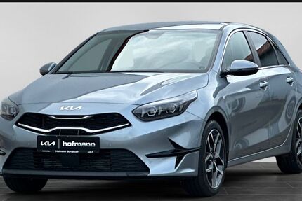 Kia ceed / Ceed 11.000 km 25.990 &euro; Burglauer 97724