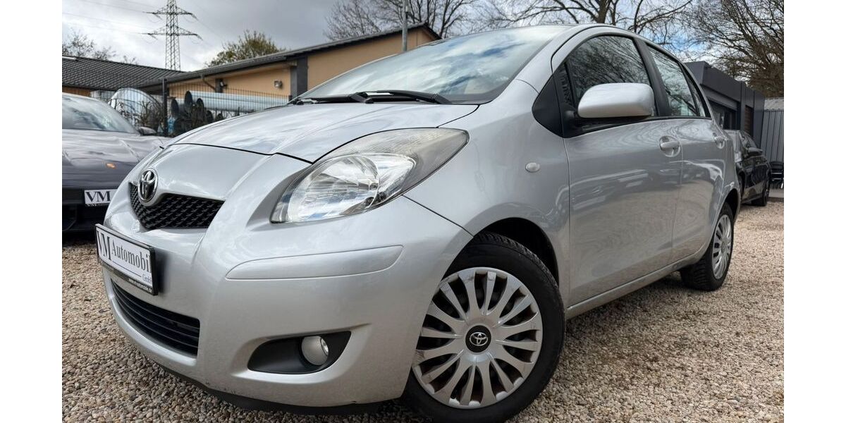 Toyota Yaris 207.442 km 3.990 &euro; Großbeeren 14979