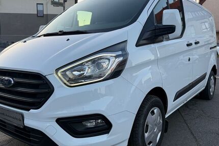Ford Transit Custom 132.500 km 12.699 &euro; Hildesheim 31137