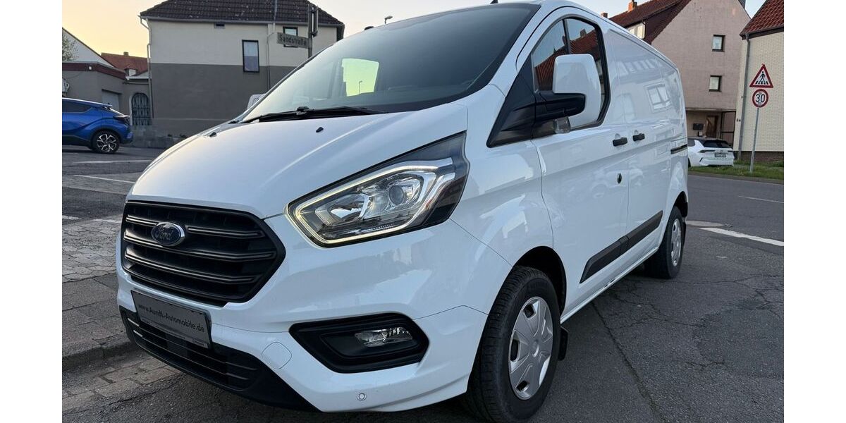 Ford Transit Custom 132.500 km 12.699 &euro; Hildesheim 31137