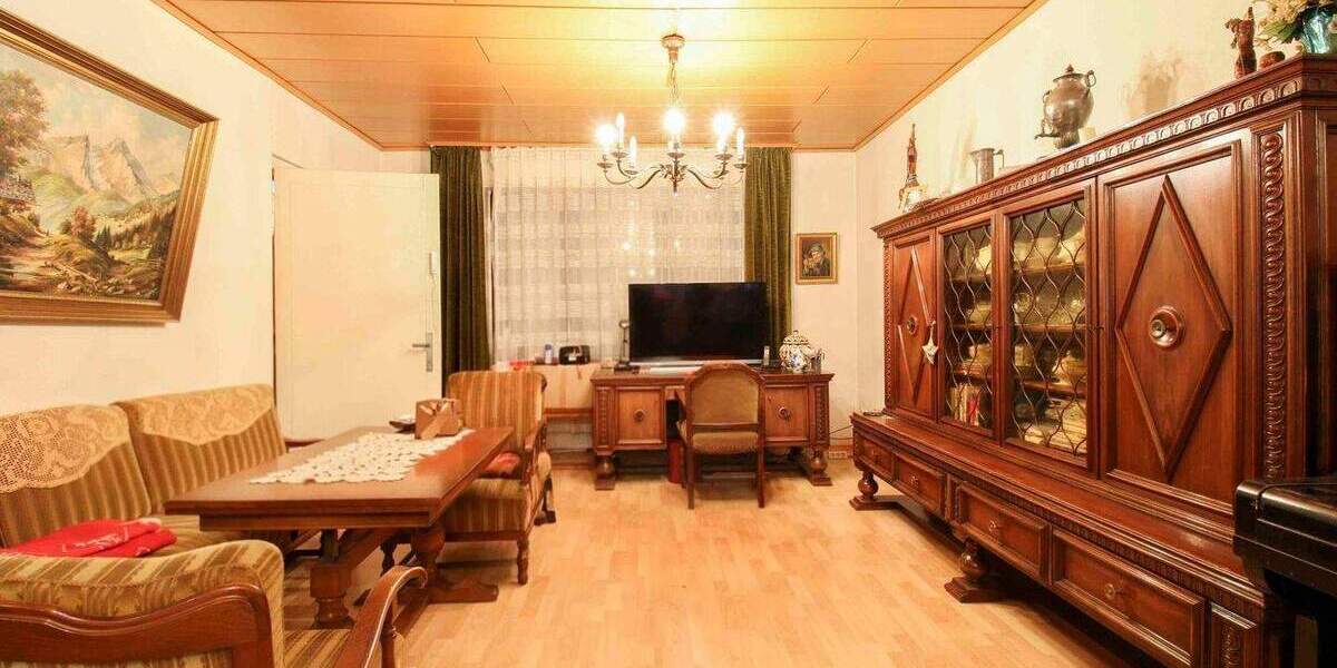 Mehrfamilienhaus, Wohnhaus Bochum Laer - 6 Zimmer, 349.000&euro; | Angebot:24763199