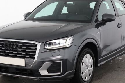 Audi Q2 95.000 km 18.600 &euro; Pilsach 92367