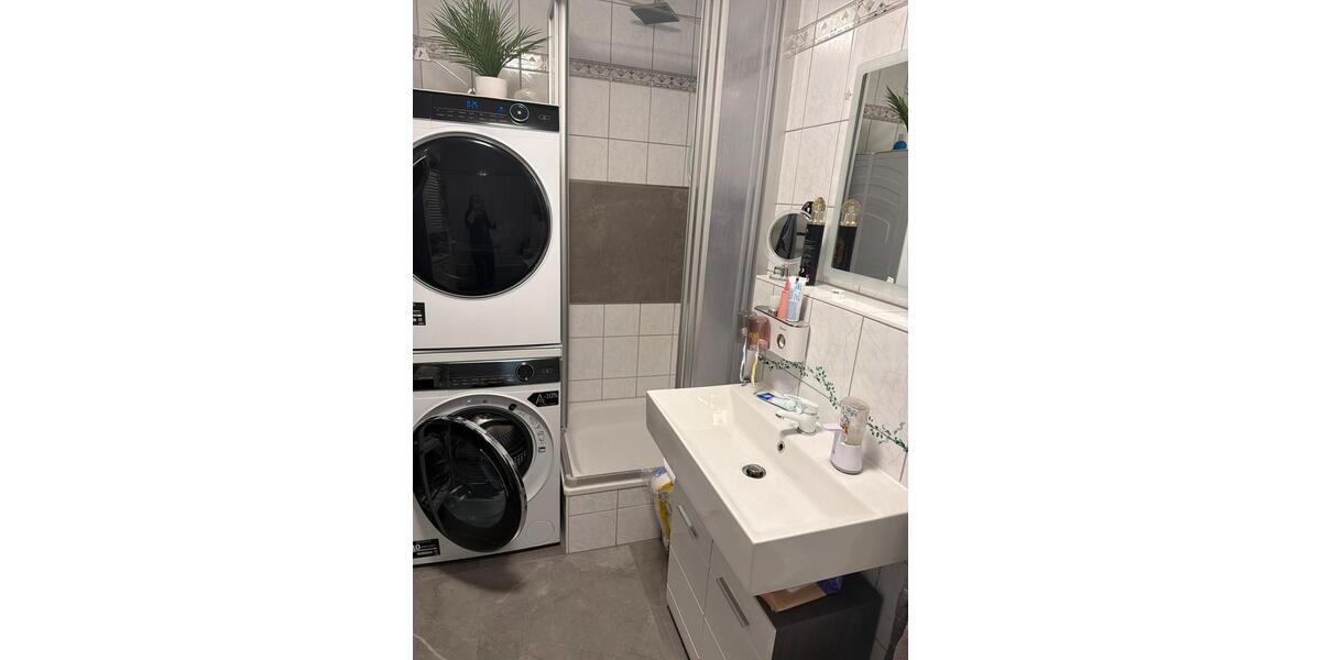 Dachgeschoßwohnung Gera Debschwitz - 2 Zimmer, 80 m&sup2;, 810&euro; | Angebot:25418616