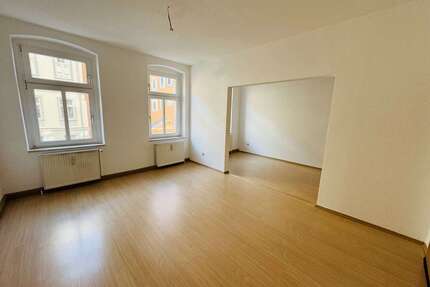 Wohnung zum Mieten in Gera 420 € 83.88 m²