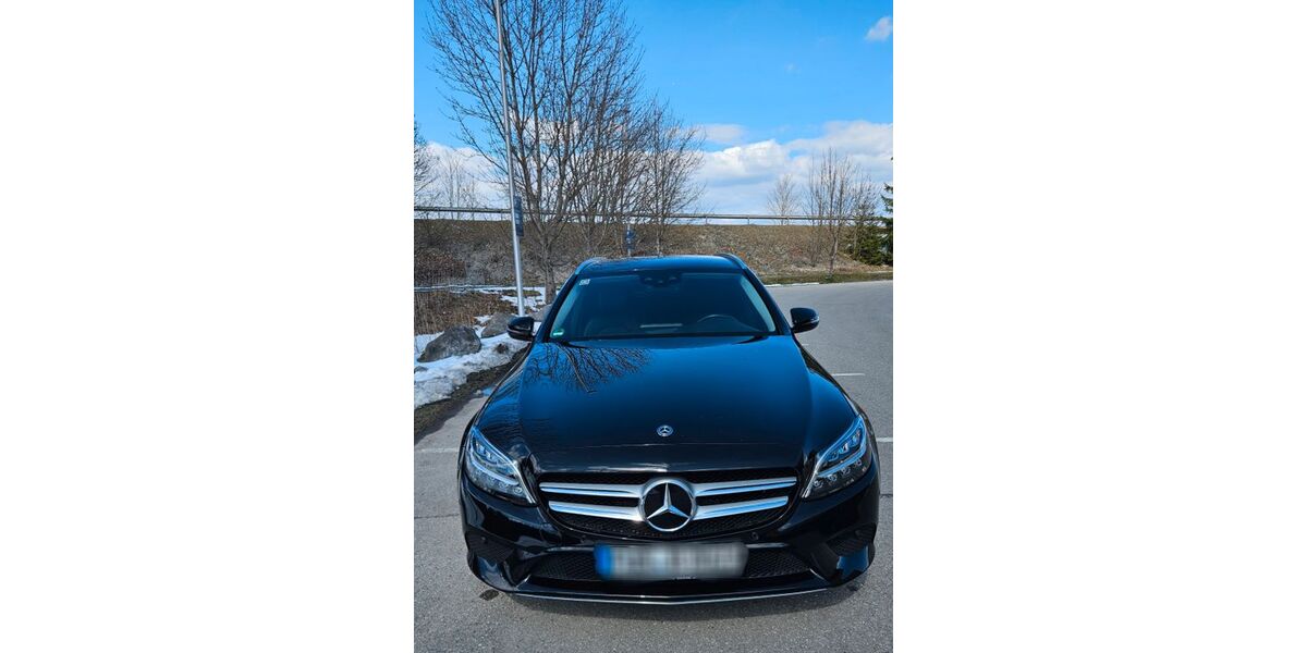 Mercedes-Benz C 200 82.000 km 21.800 &euro; Füssen 87629
