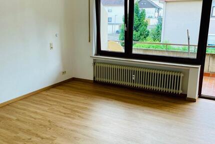 Reserviert: 1-Zimmer WG mit Balkon in Bad Arolsen-Wetterburg . zimmer