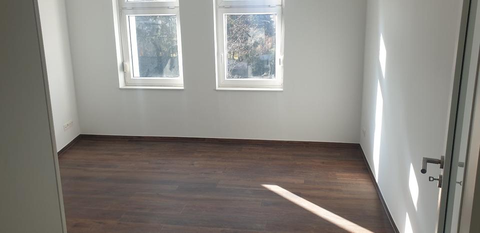 Etagenwohnung Zörbig - 3 Zimmer, 97 m&sup2;, 680&euro; | Angebot:25395488