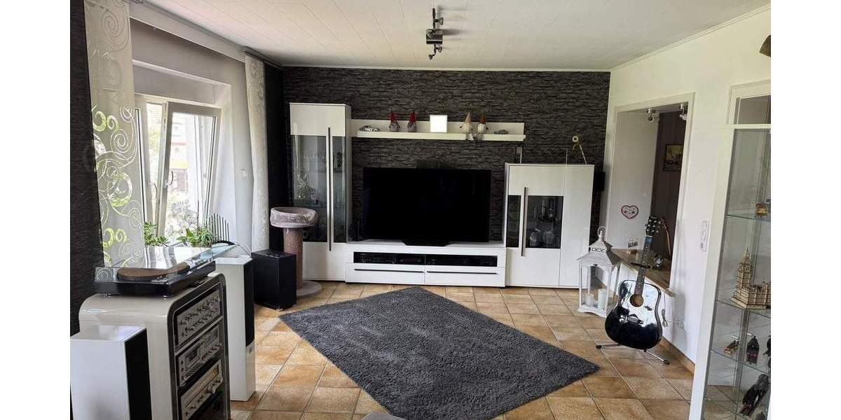 Mehrfamilienhaus, Wohnhaus Kaufungen Niederkaufungen - 5 Zimmer, 150 m&sup2;, 295.000&euro; | Angebot:25210493