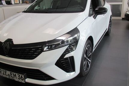 Renault Clio 1.575 km 20.770 &euro; Riesa 01587