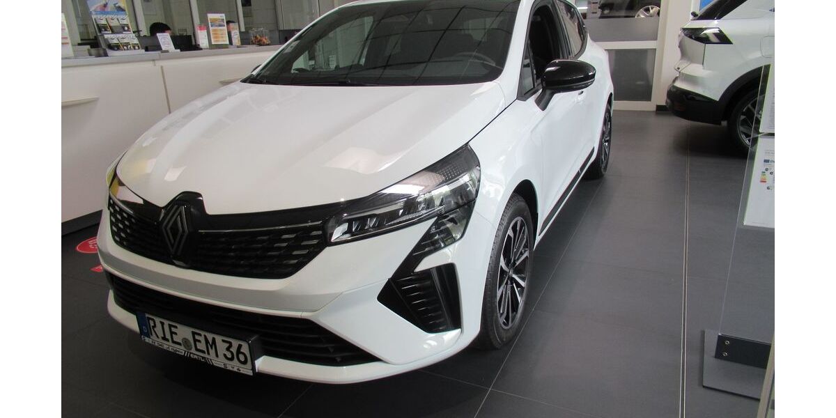 Renault Clio 1.575 km 20.770 &euro; Riesa 01587