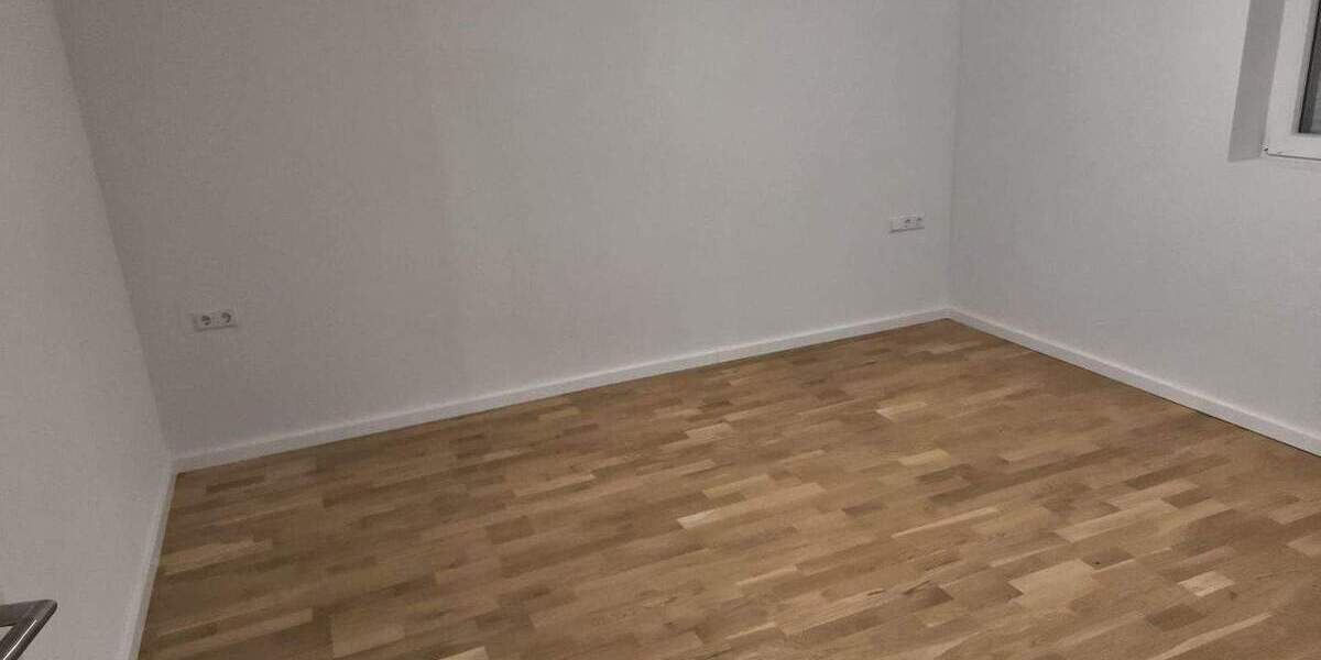 Kernsanierte Wohnung in Rotenfels 3 zimmer
