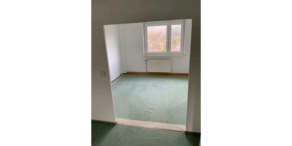 Etagenwohnung Eisenach - 4 Zimmer, 75 m&sup2;, 80.000&euro; | Angebot:27127704