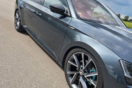 Skoda Superb 130.000 km 20.500 &euro; Neustadt 93333