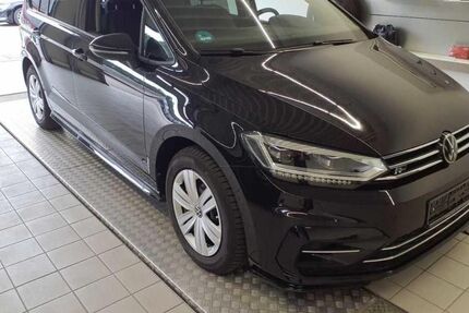 VW Touran 16.950 km 37.470 € Burgoberbach 91595