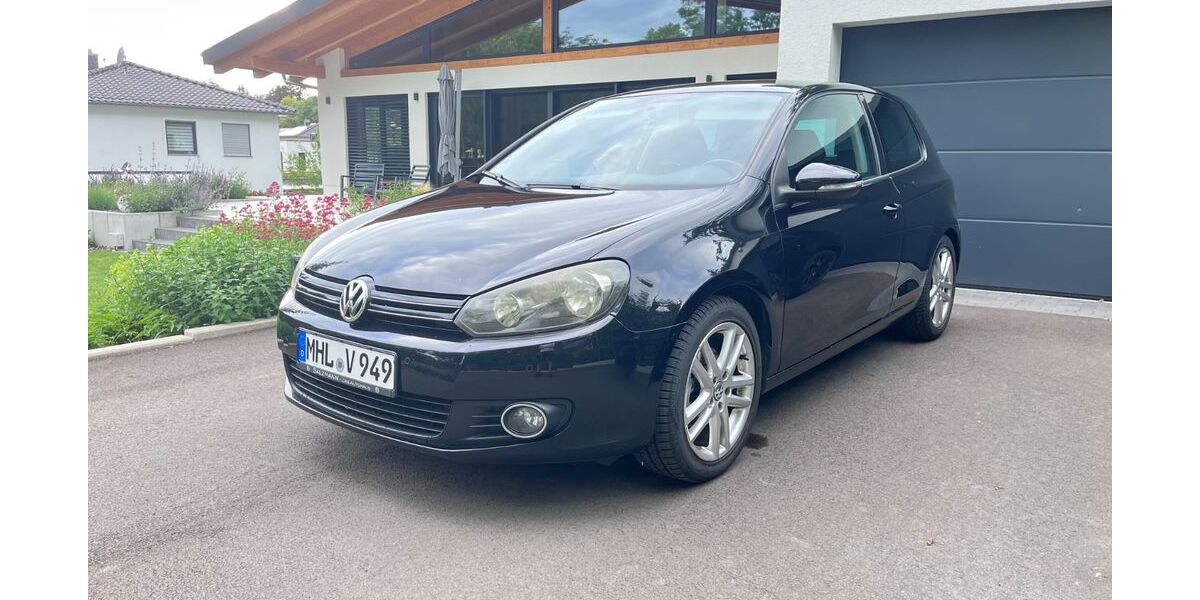 VW Golf 144.000 km 4.500 &euro; Mühlhausen 99974