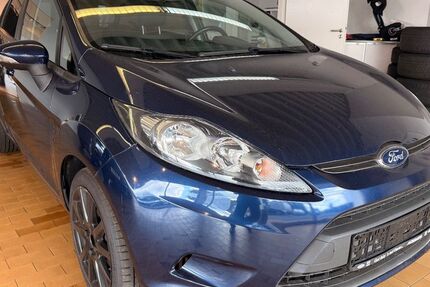 Ford Fiesta 147.994 km 3.950 € Hof 95032