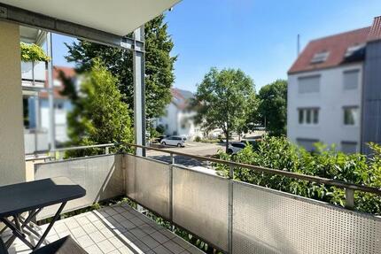 Helle 2 Zimmer Wohnung mit Balkon und EBK in Waiblingen Neustadt zimmer