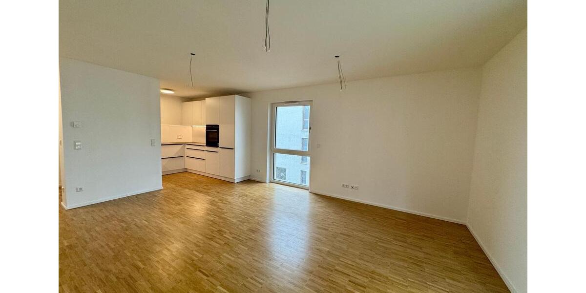 Etagenwohnung Remseck am Neckar - 3 Zimmer, 75 m&sup2;, 1.440&euro; | Angebot:25999506