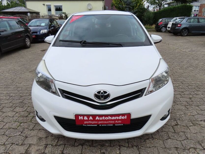 Yaris