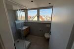 Dachgeschoßwohnung Alteglofsheim - 3 Zimmer, 90 m&sup2;, 1.100&euro; | Angebot:26250546