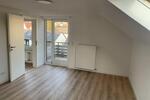 Dachgeschoßwohnung Esslingen am Neckar Brühl - 3.5 Zimmer, 70 m&sup2;, 1.000&euro; | Angebot:25378349