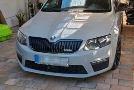 Skoda Octavia 215.000 km 13.500 &euro; Röbel 17207