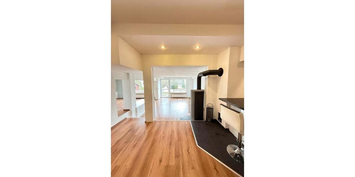 Attraktive 3,5 Zi. EGUG mit Terrasse 3 zimmer