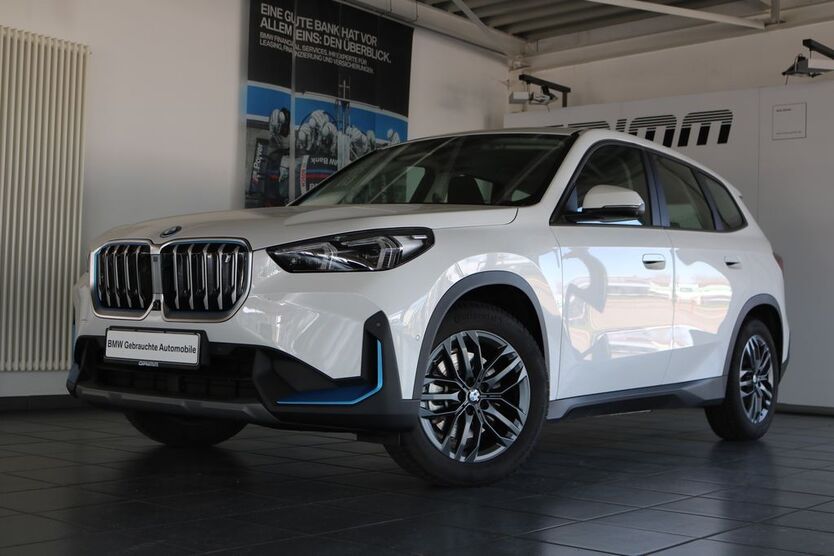 BMW iX1 14.050 km 38.800 € Nördlingen 86720