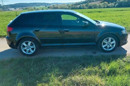 Audi A3 109.000 km 9.999 &euro; Teugn 93356