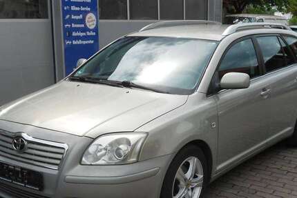 Toyota Avensis 190.000 km 3.350 &euro; Bodensee 37434