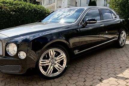 Bentley Mulsanne 59.830 km 89.900 &euro; Bad Griesbach 94086