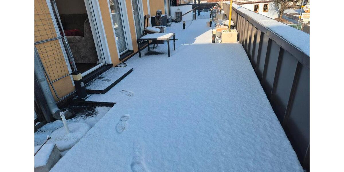 Etagenwohnung Karlstadt - 4 Zimmer, 100 m&sup2;, 1.000&euro; | Angebot:24779204