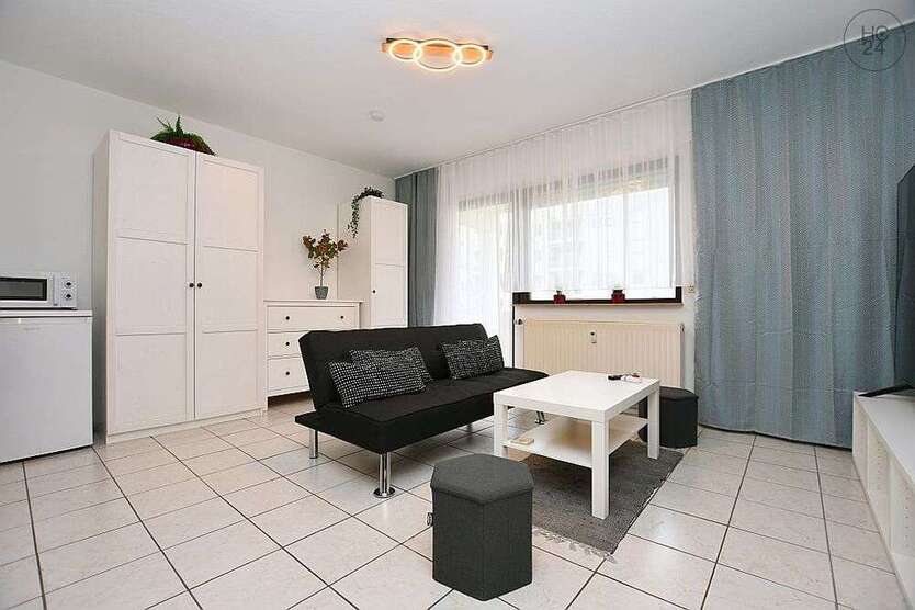 Wohnung zum Mieten in Tamm 1.090 € 36 m²