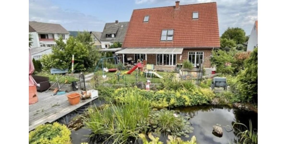 Doppelhaushälfte Bad Oeynhausen Dehme - 7 Zimmer, 240 m&sup2;, 2.000&euro; | Angebot:25384127