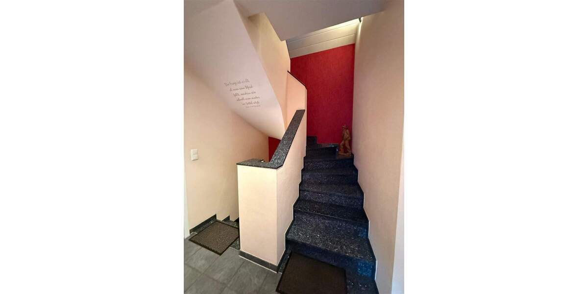 Einfamilienhaus Schwaig b. Nürnberg Schwaig - 6 Zimmer, 160 m&sup2;, 869.000&euro; | Angebot:25689607
