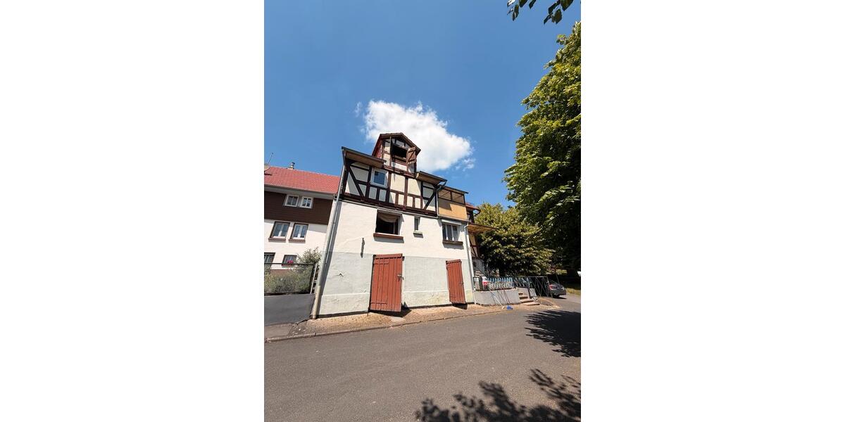 Einfamilienhaus Rotenburg an der Fulda - 6 Zimmer, 137 m&sup2;, 69.450&euro; | Angebot:26964017