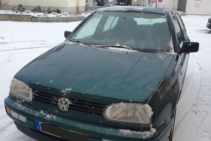 VW Golf 157.000 km 1.500 &euro; Hördt 76771