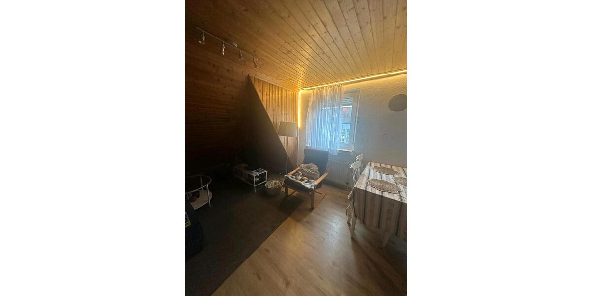 Dachgeschoßwohnung Bielefeld Mitte - 2 Zimmer, 57 m&sup2;, 137.000&euro; | Angebot:25172982