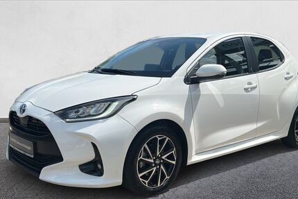 Toyota Yaris 29.950 km 18.490 &euro; Porta Westfalica 32457