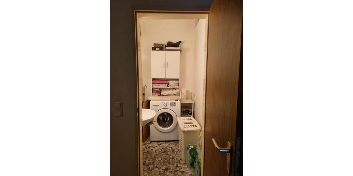 Etagenwohnung Bischofsheim - 2 Zimmer, 81 m&sup2;, 255.000&euro; | Angebot:26321326