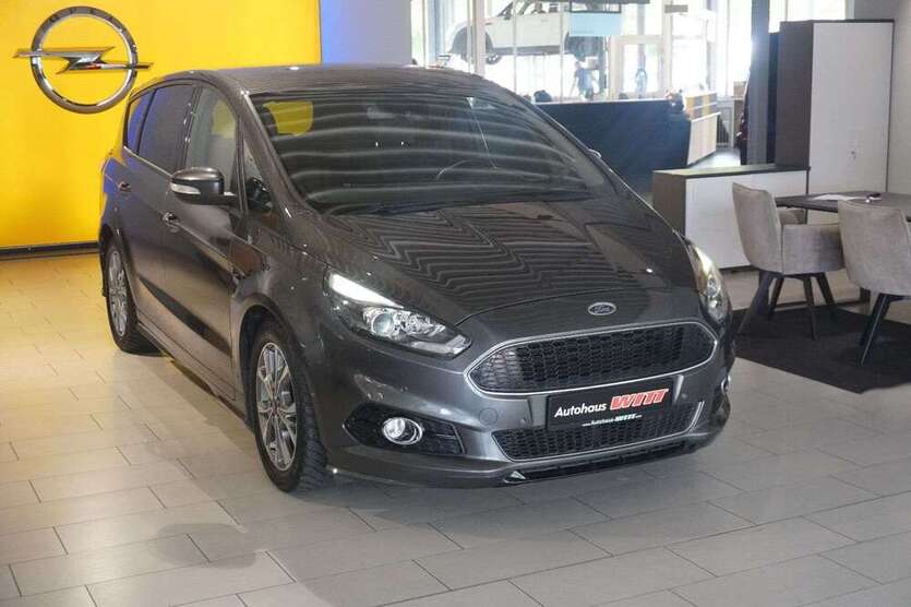 S-Max