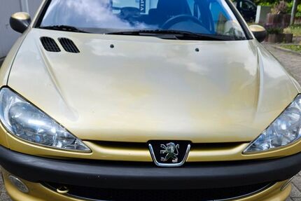 Peugeot 206 108.000 km 1.700 &euro; Rheinstetten 76287
