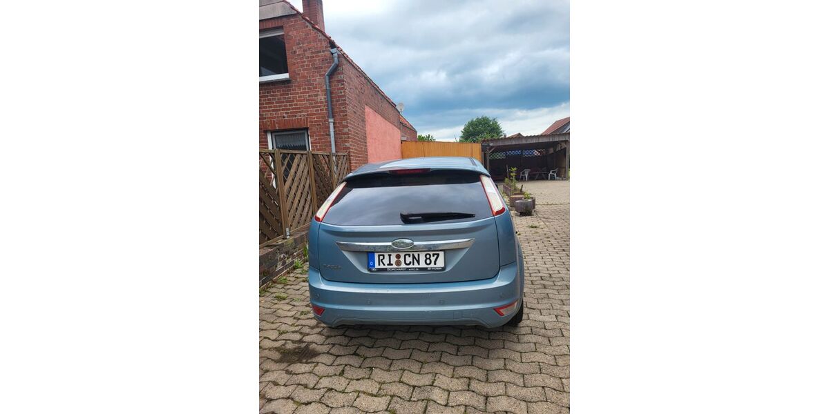 Ford Focus 206.033 km 6.000 &euro; Obernkirchen 31683