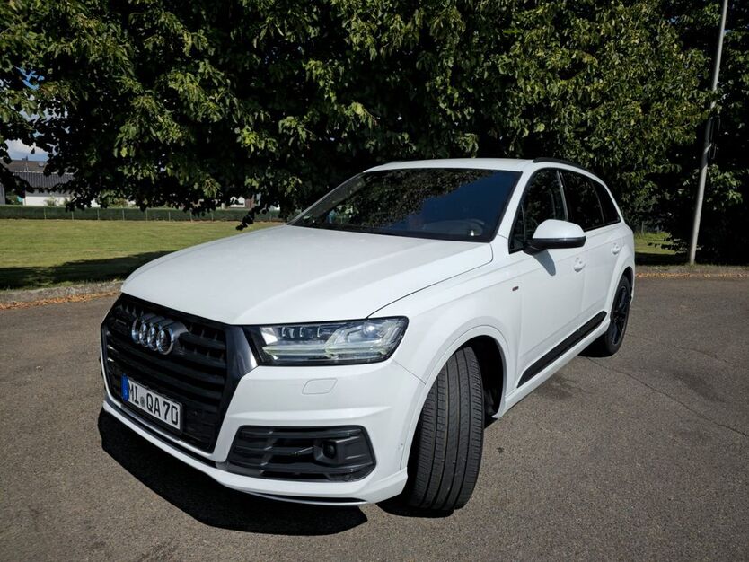 Q7