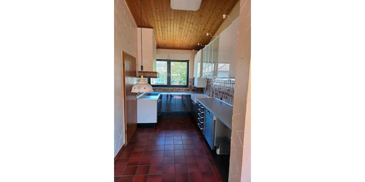 Bungalow Hameln Kernstadt - 6 Zimmer, 192 m&sup2;, 270.000&euro; | Angebot:26286627