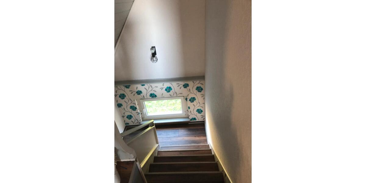Mehrfamilienhaus, Wohnhaus Lohra - 7 Zimmer, 150 m&sup2;, 1.150&euro; | Angebot:26412421
