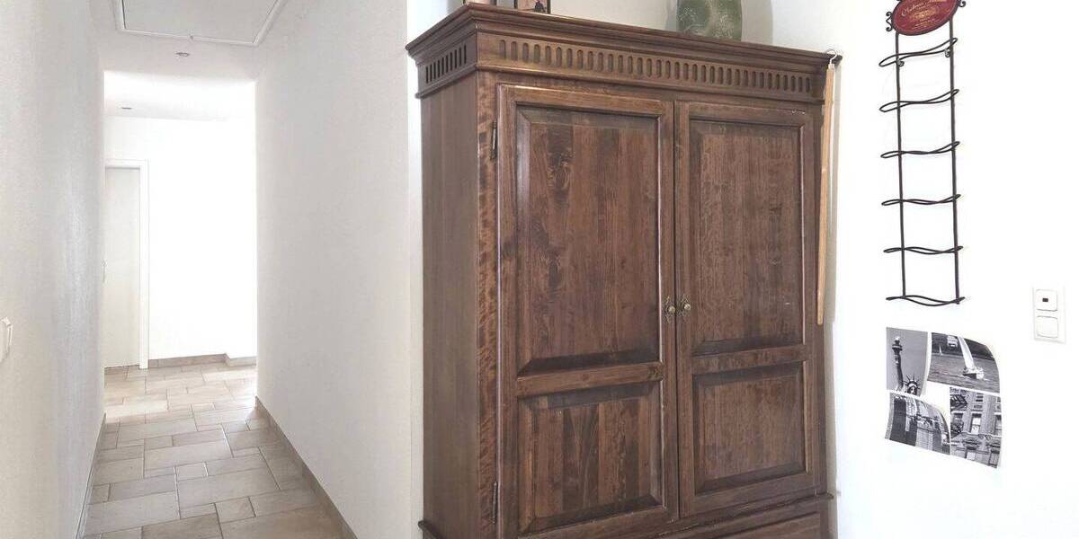 Einfamilienhaus Essenbach - 6 Zimmer, 182 m&sup2;, 695.000&euro; | Angebot:26360191
