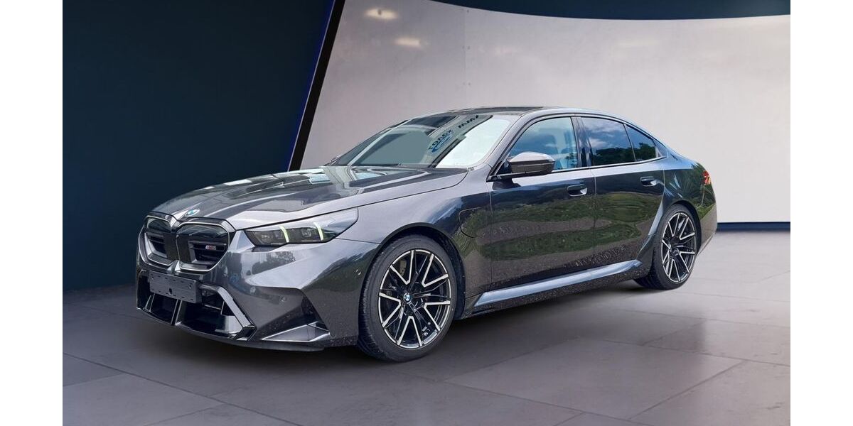 BMW M5 4.162 km 127.990 € Trostberg 83308