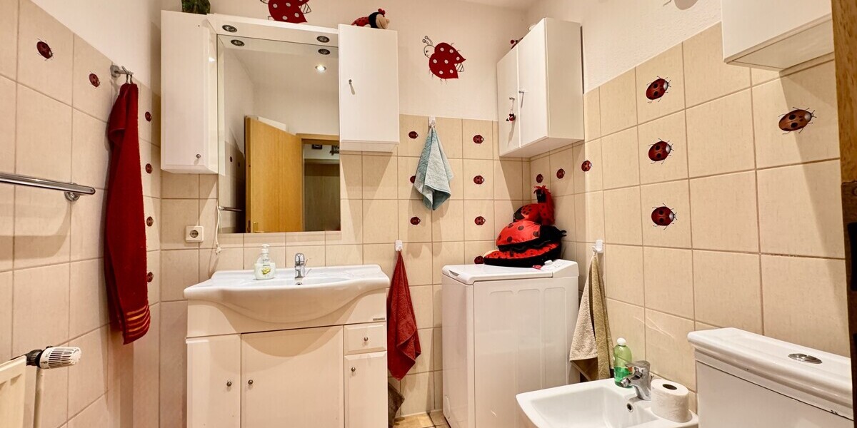 HORN IMMOBILIEN ++ großzügige Wohnung mit Terrasse und Garage in Grambow bei Löcknitz - Erdgeschoßwohnung Grambow | Angebot:26974625