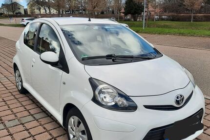 Toyota Aygo (X) 136.000 km 3.950 &euro; Freudenstadt 72250